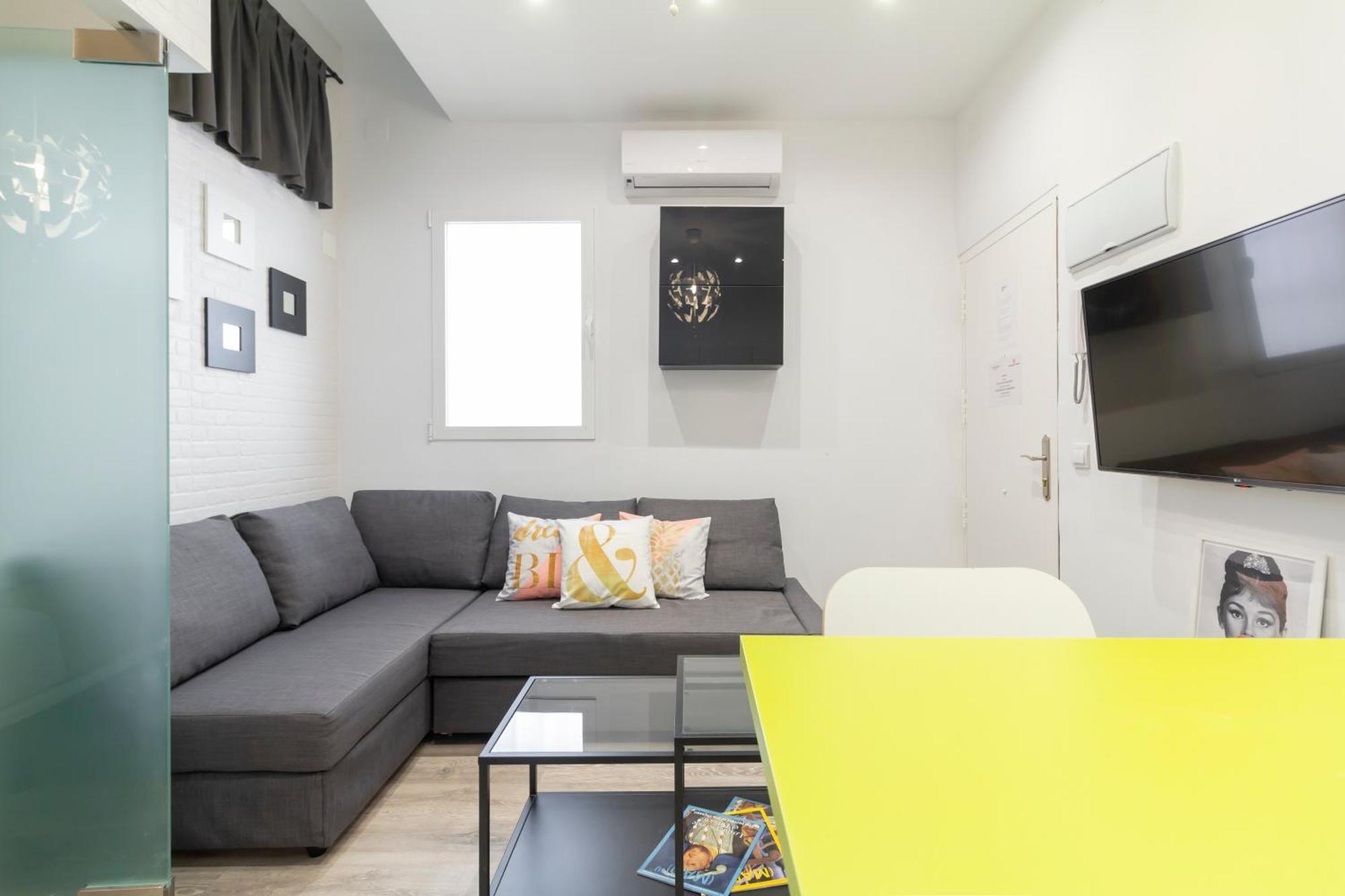 Ronda De Valencia Apartamento Madrid Exterior photo